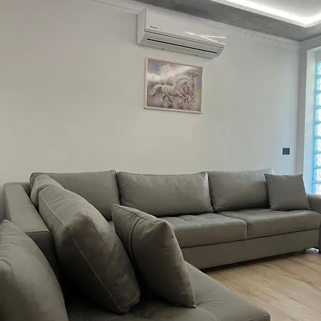 1 Bedroom Apartmán Golem (Tirana)